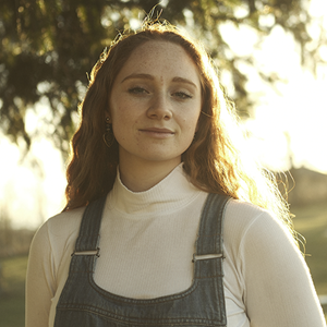 Leah-Holtom