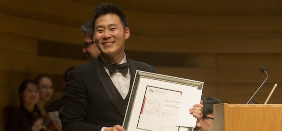 Earl Lee, lauréat du prix Heinz Unger 2018. (Photo : Jag Gundu / Orchestre symphonique de Toronto) 